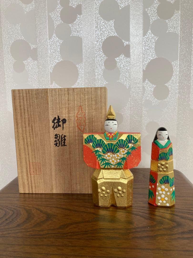 奈良　一刀彫り　雛人形　川口　神泉　作　初代神泉