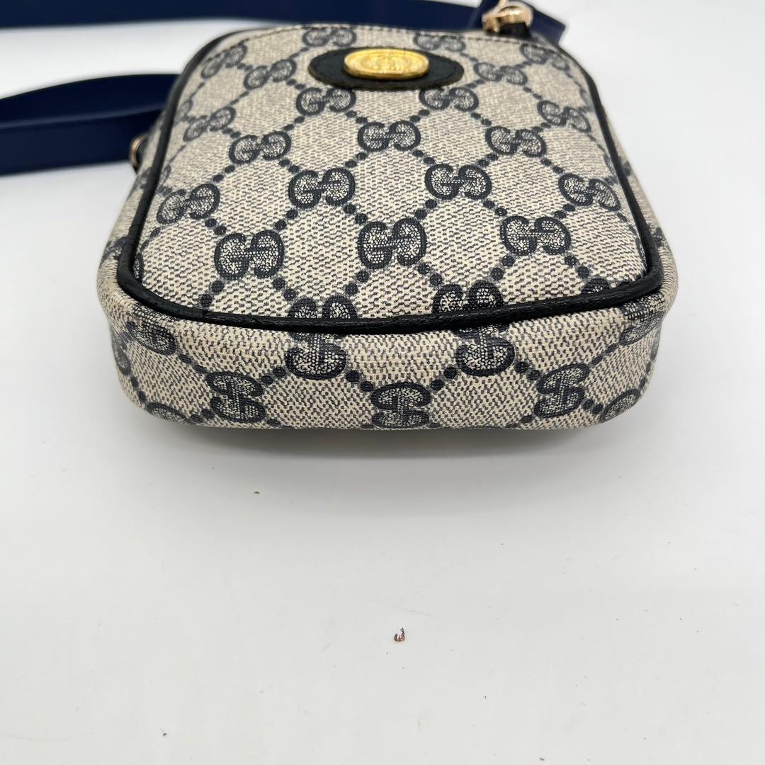 グッチ ミニショルダーバッグ ポシェット 斜めがけ GG柄 インターロッキング