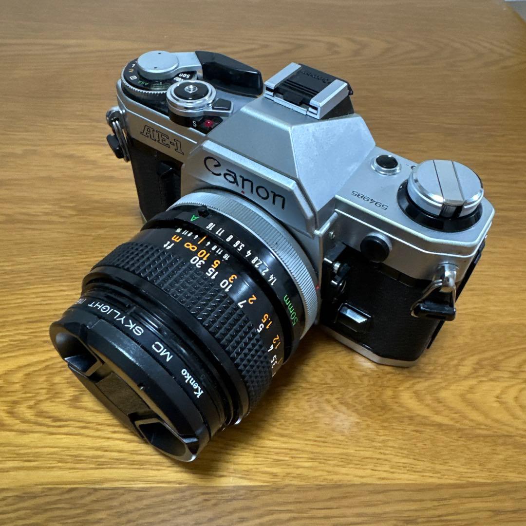 Canon AE-1 フィルムカメラ 50mmレンズ付き