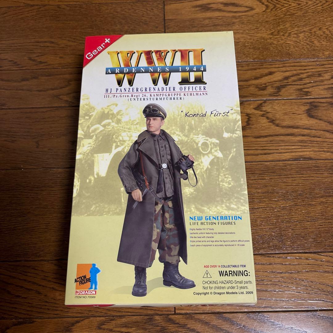 コンラッド・フュルスト少尉- 1/6 ニュージェネレーションアクションフィギュア