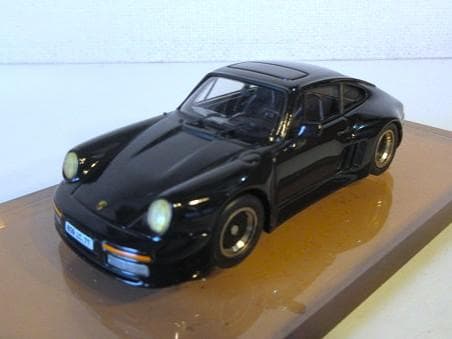 特価 AMR (1/43) ポルシェ 911 Carrera Strosek