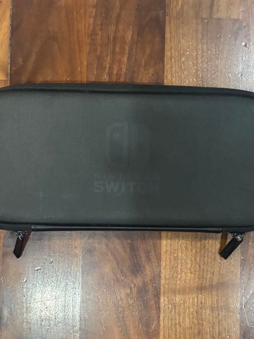 バッテリー強化版　Switch 付属品多数有り 128GB・ケース付き　状態良好