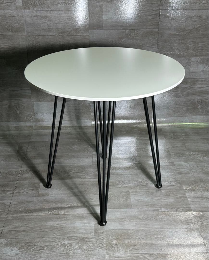 新品 未使用品 送料込み ダイニングテーブル オシャレ 丸テーブル ホワイト