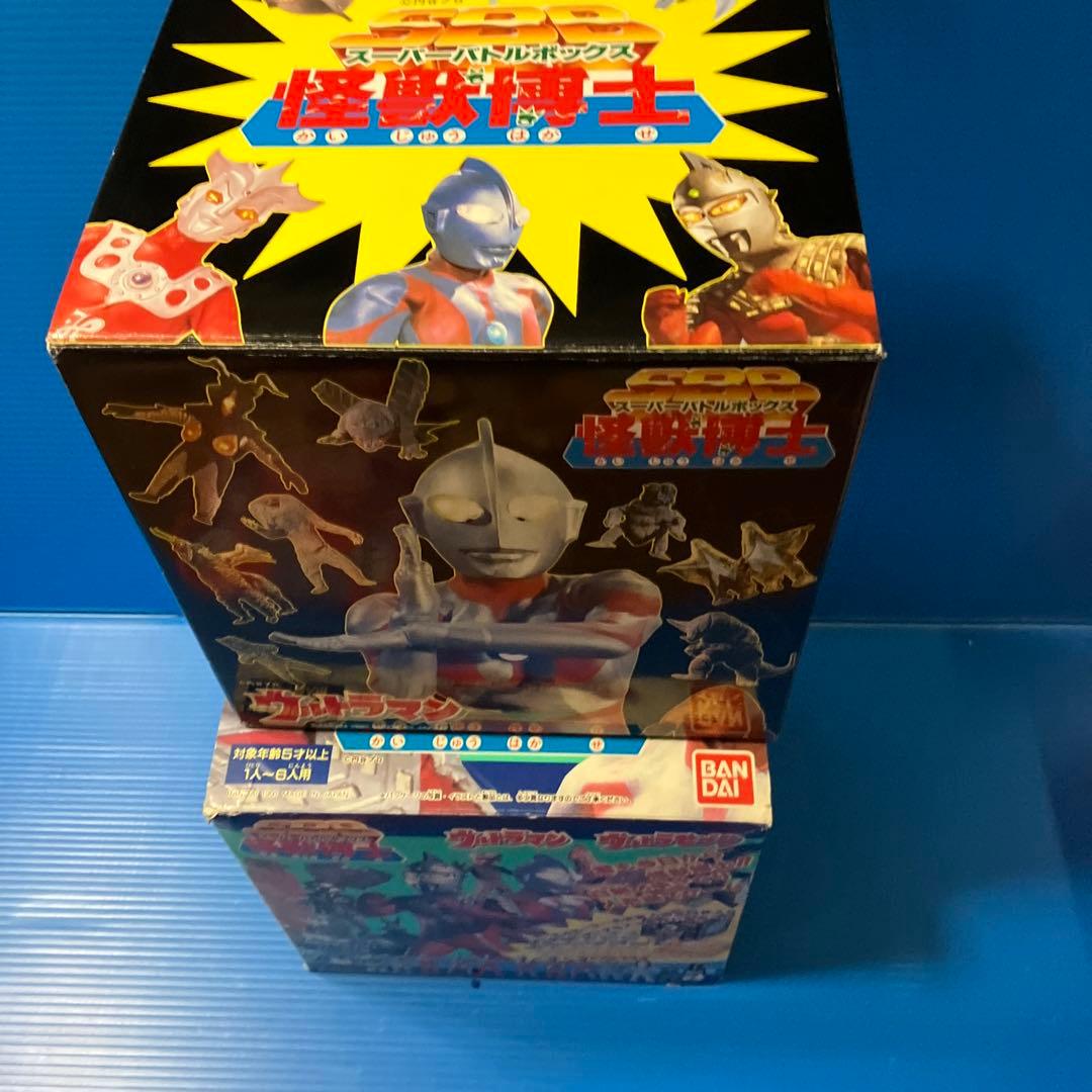 スーパーバトルボックス怪獣￼博士