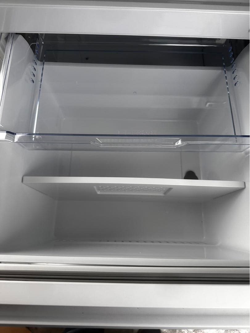 Hisense 3ドア冷蔵庫 ホワイト2024年製