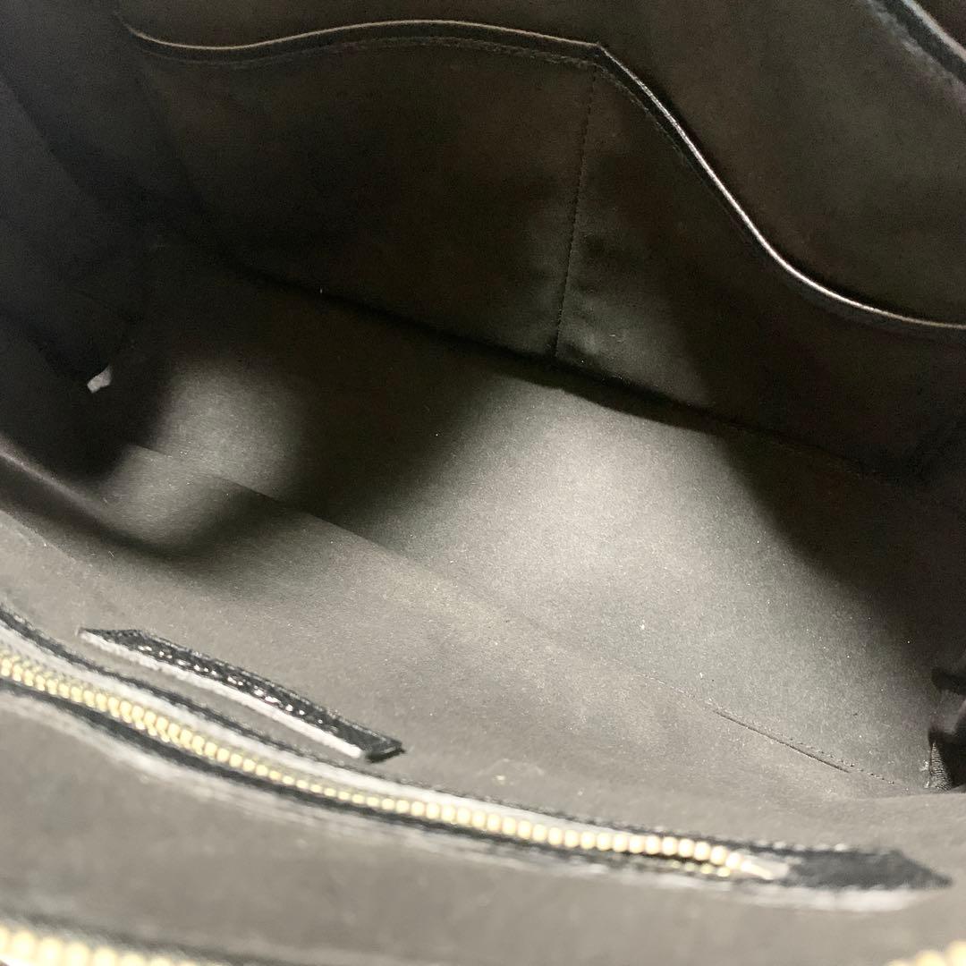 【近年モデル　A4収納可能】ユナイテッドアローズ　レザーラウンドブリーフケース