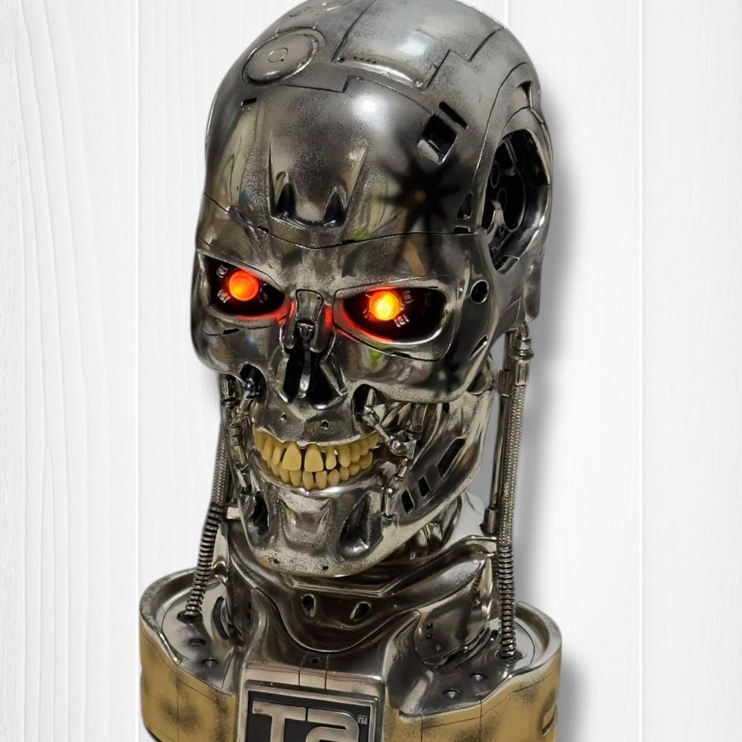 【11月16日まで】T-800 ENDSKULL PROP REPLICA