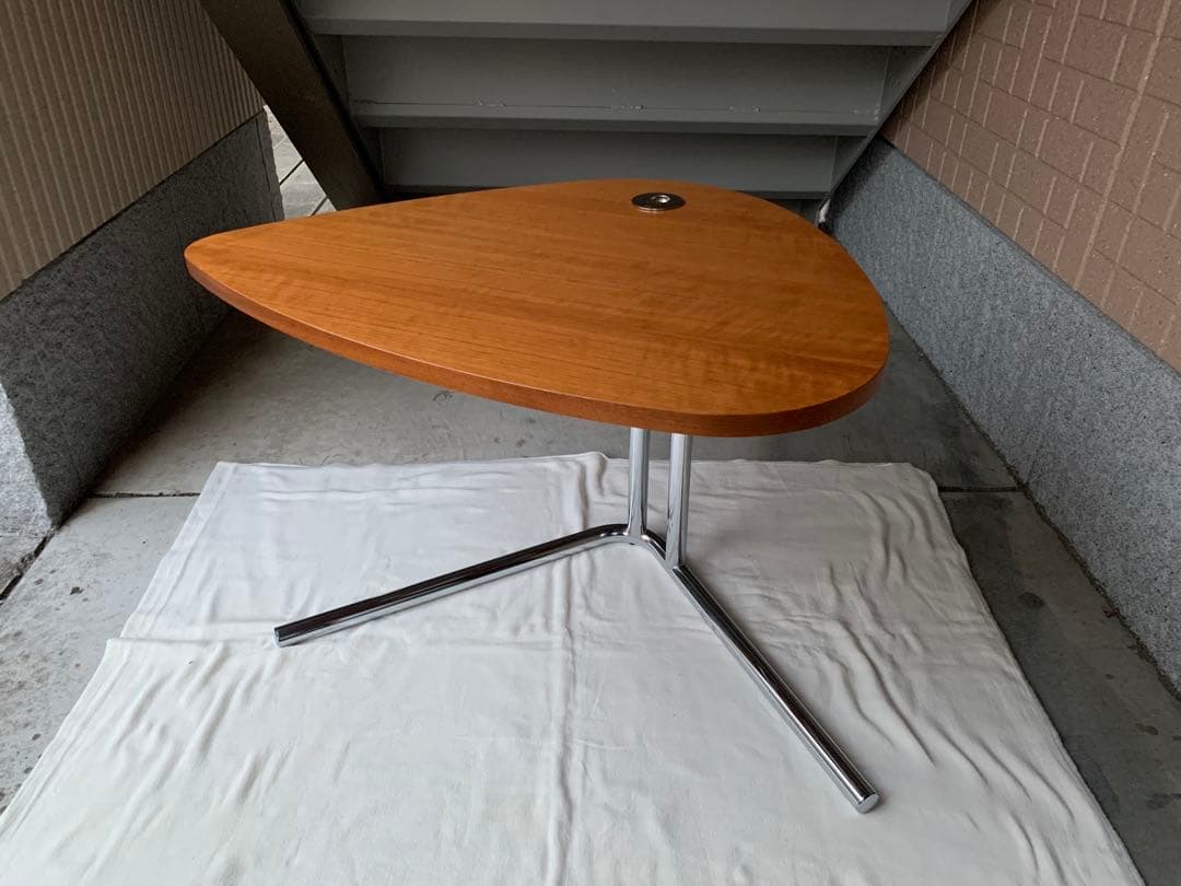 TECTA K22 ウォールナット サイドテーブル バウハウス アクタス