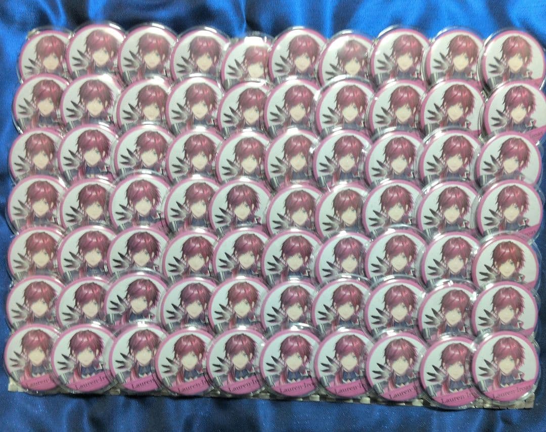 ローレン・イロアス welcome缶バッジ