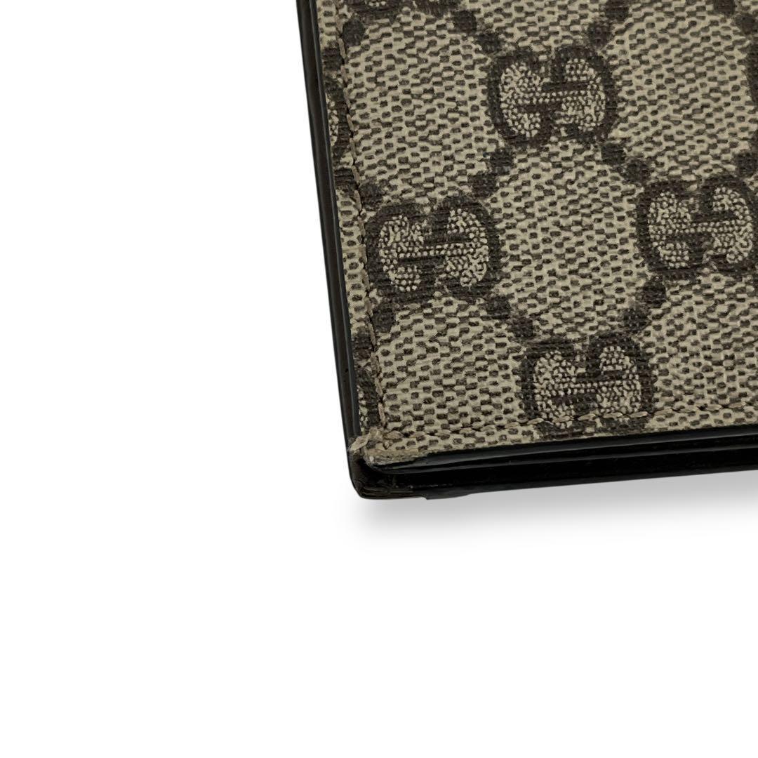 グッチ　GGスプリーム　二つ折り財布　コンパクト財布　ミニ財布　ベージュ　PVC