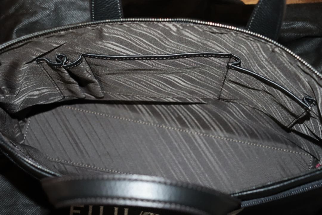 新品 FUJITAKA イタリアンレザー ショルダーバッグ A4 イーナ　Ⓗ