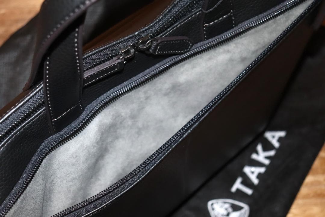 新品 FUJITAKA イタリアンレザー ショルダーバッグ A4 イーナ　Ⓗ