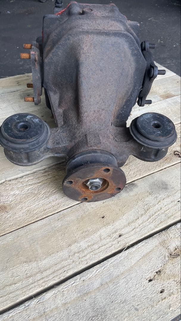 アルテッツァ GXE10 トルセン リア デフ ファイナル4.1 純正品