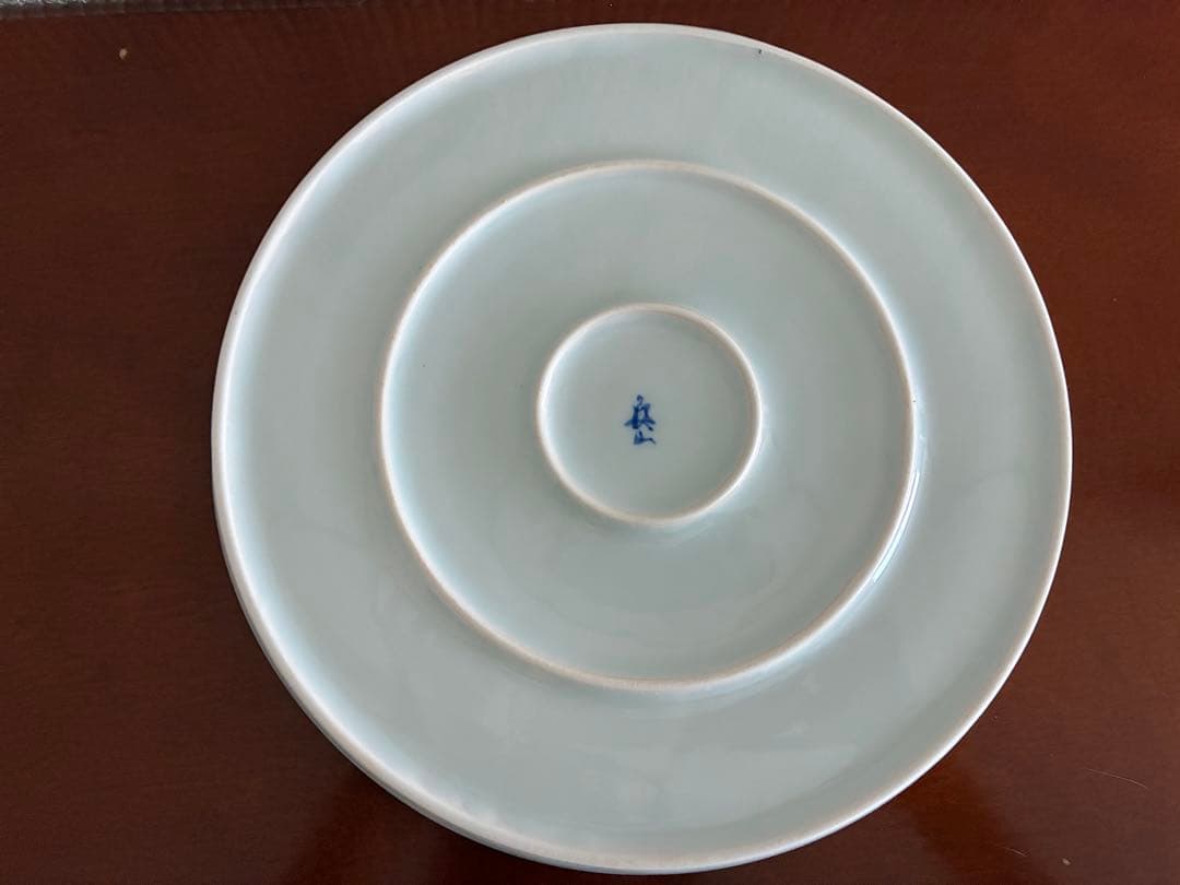 有田焼　渓山窯　染め付けナガスクジラ　プレート　皿