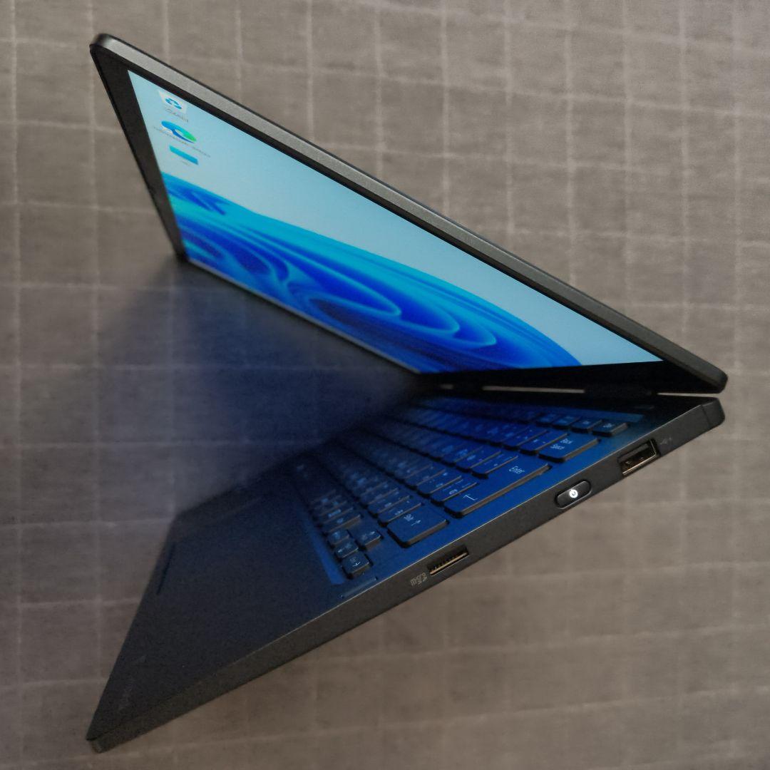 タッチ 美品 Dynabook 超軽量 爆速11世代i5 16GB 512GB