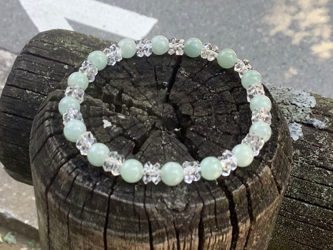 ✳ガネッシュヒマール水晶勾玉　最高峰特大勾玉　幸運引寄せ守護石*お守りに鑑別書付