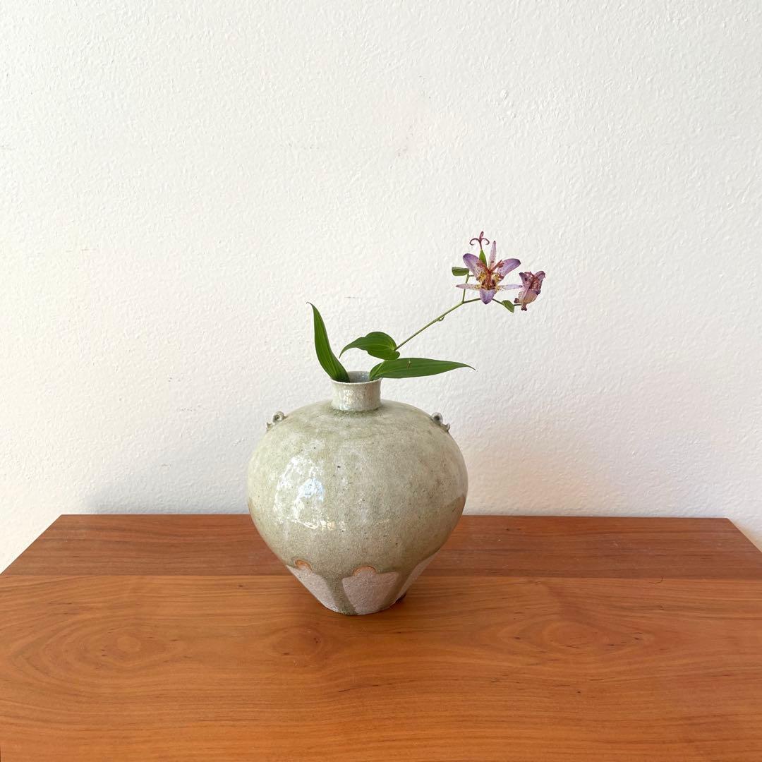 に*に様 光藤佐　耳付壺　緑釉