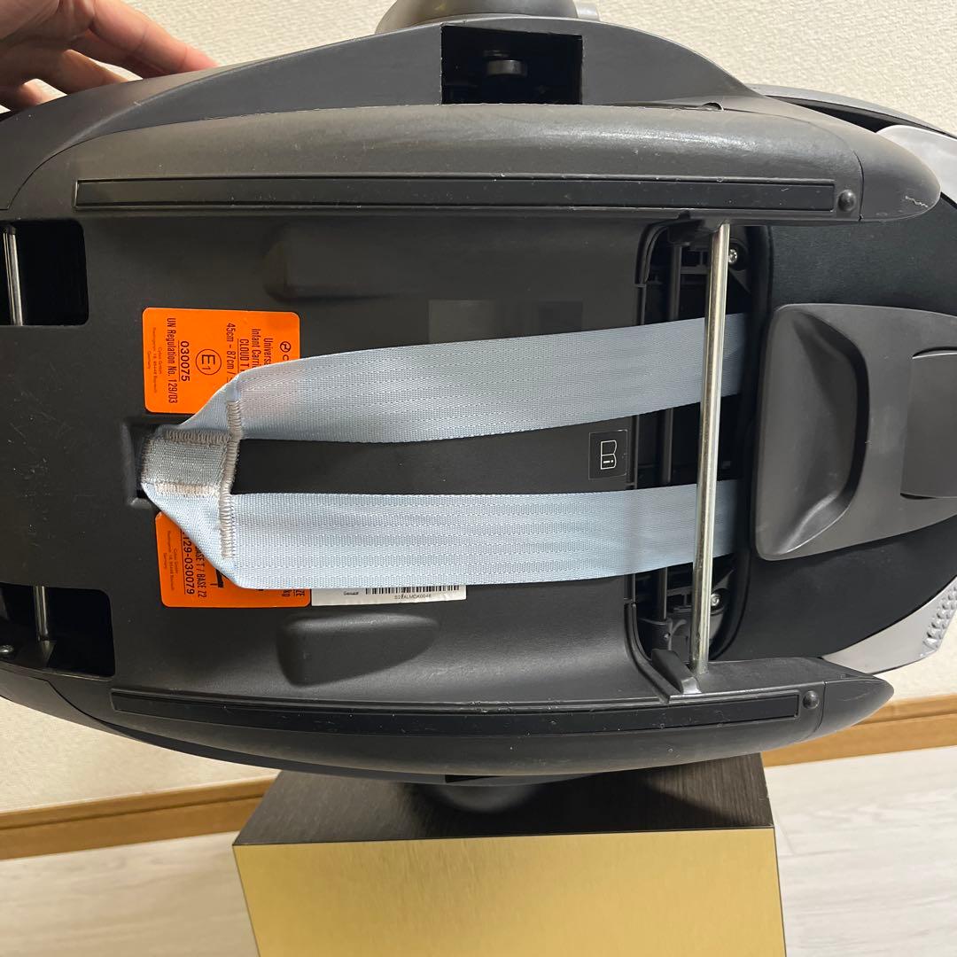 美品 サイベックス クラウドT i-Size Plus ブラックベビーcybex