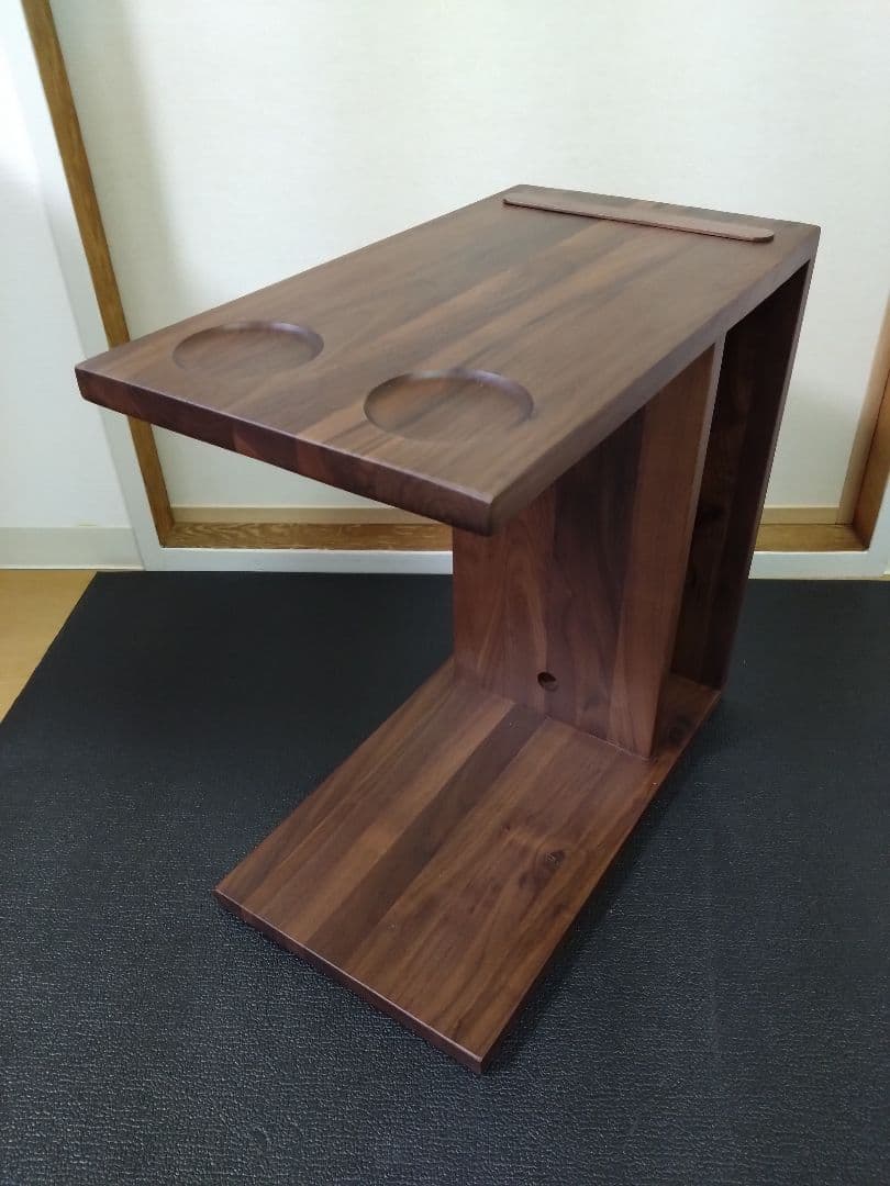 NOWHERE LIKE  サイドテーブル 美品