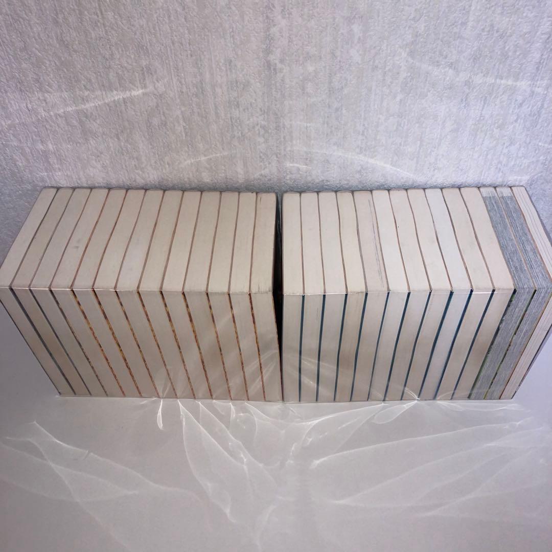 漫画　ジョジョの奇妙な冒険　文庫版　1〜50巻+関連本3冊+オマケ