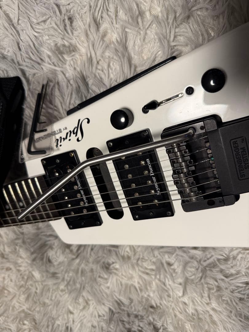 スタインバーグSpirit Stealth エレキギター ホワイト