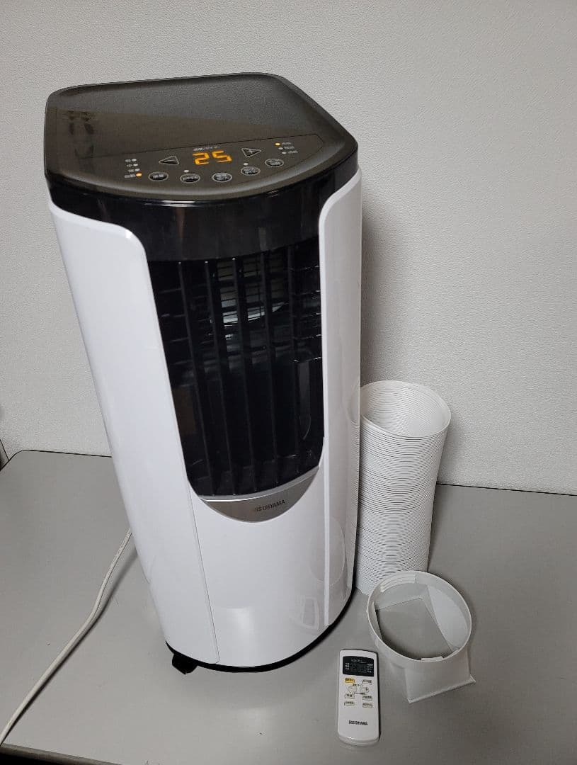 美品 アイリスオーヤマ　 ポータブルクーラー PCE-221G　工事不要