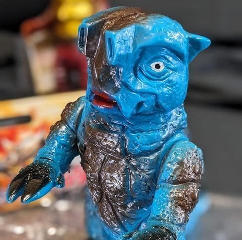 キーラ＆サイゴ　ウルトラマン登場怪獣（ブルマァク復刻）ソフビ２体セット