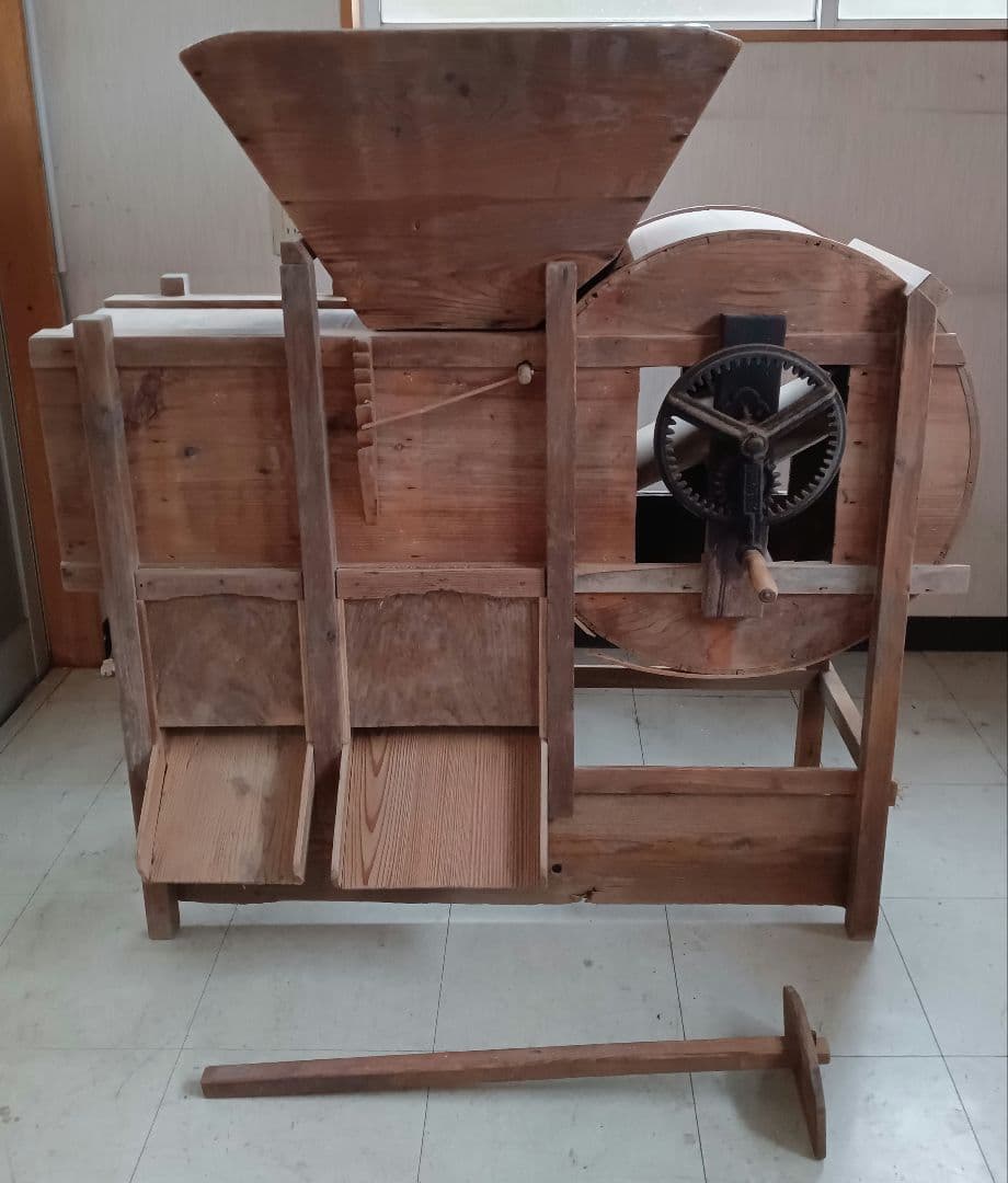 【引取専用】　籾摺機　手回しハンドル式　唐箕　農機具　明治時代　レトロ　古民家