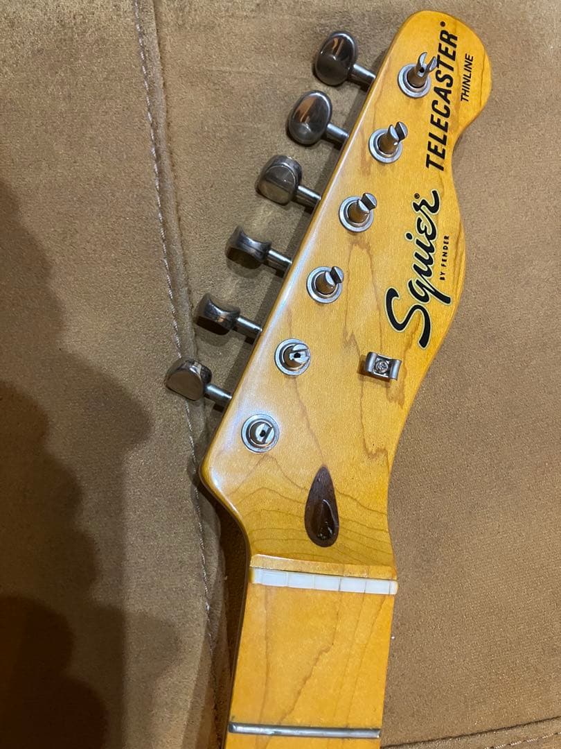 再出品Squier Telecasterシンライン