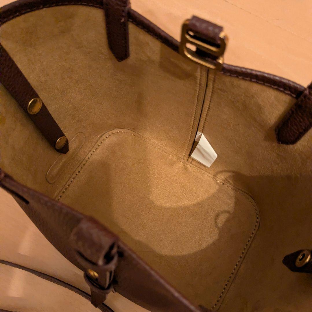 CHARLES&KEITH Beryl ベリル リサイクルレザー バケツバッグ