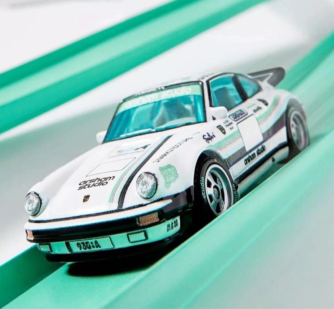 ミニカー Hot Wheels x Daniel Arsham Lap 3