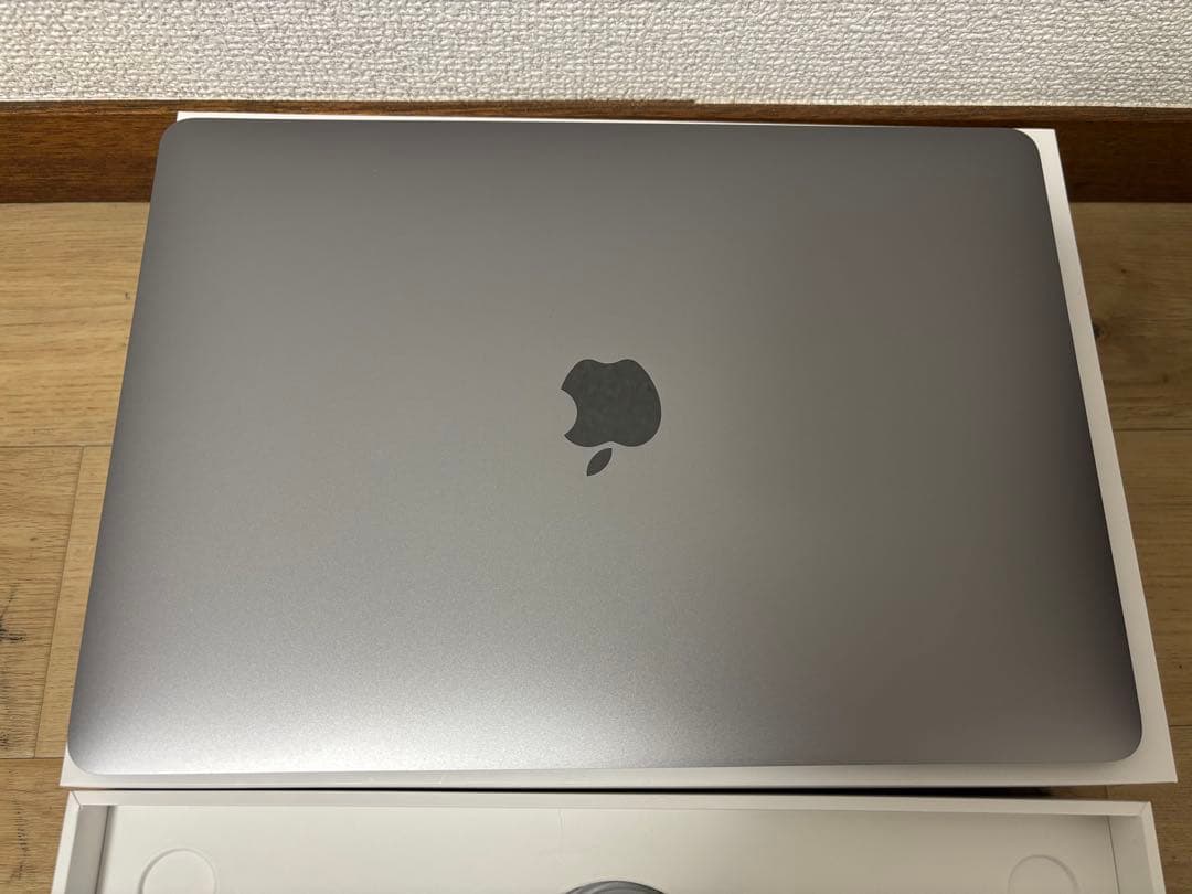 専用　Macbook Air 13インチ 2020 A2179 i7 500GB