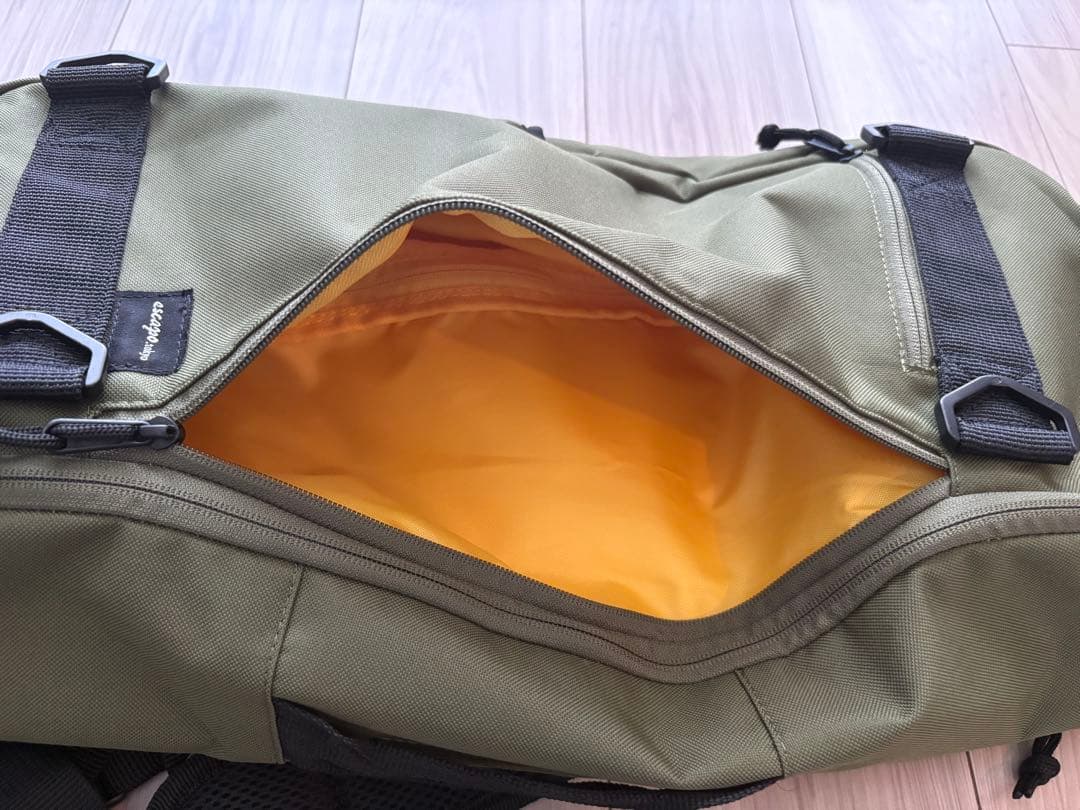 escapo スケボーバッグ　オリーブグリーン