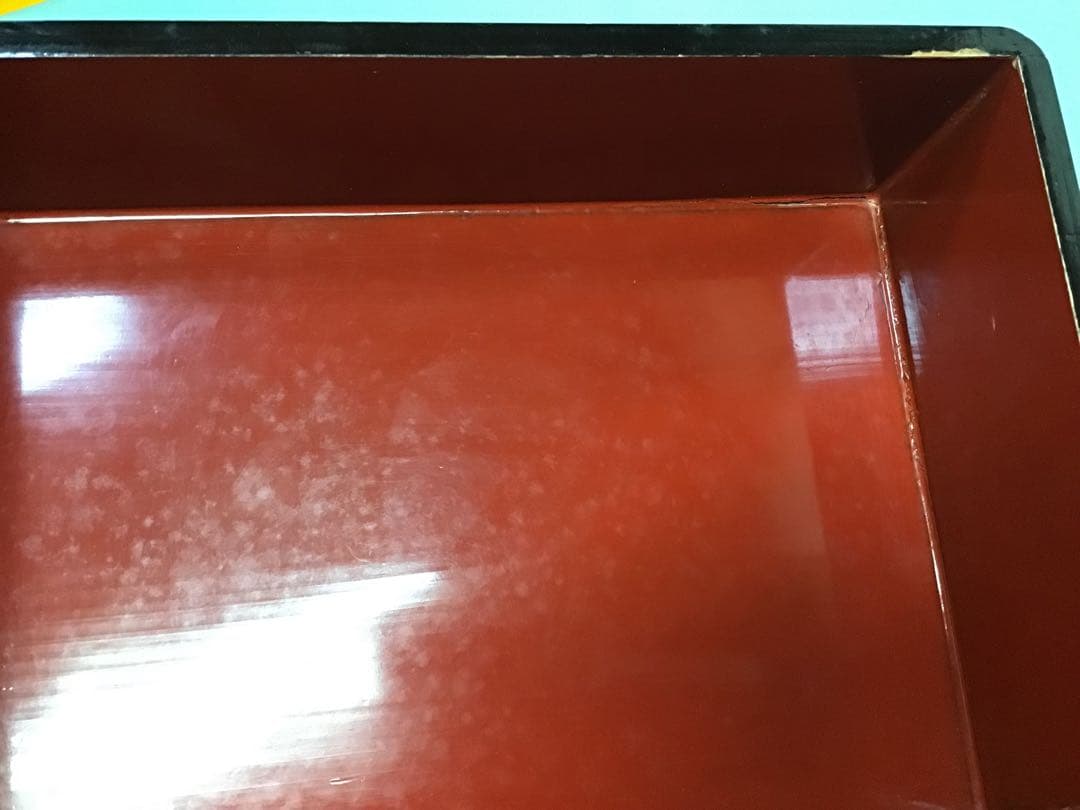 漆器　重箱　金色花模様　本漆　木製　重箱3点セット　木箱付き