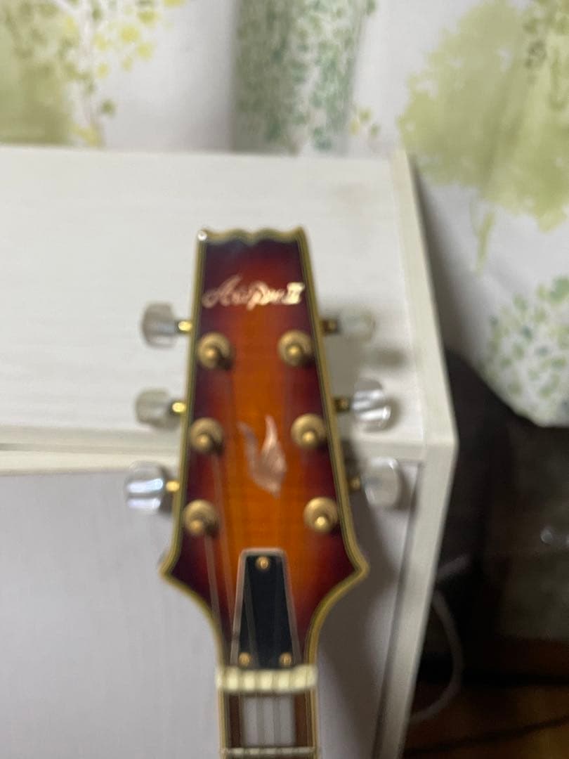 エレキギター サンバーストカラー