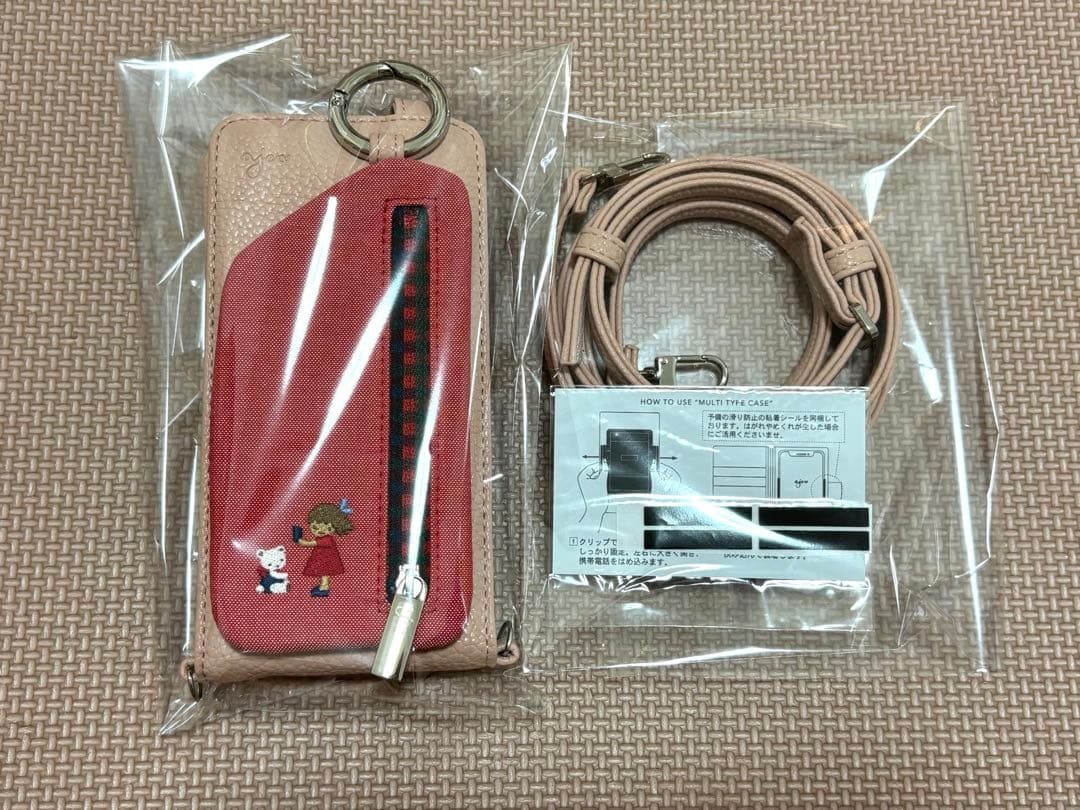 ファミリア エジュー　マルチケースM ajew スマホケース ピンク　新品未使用