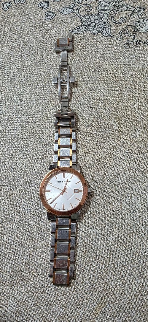 BURBERRY アナログクォーツ腕時計 BU9006