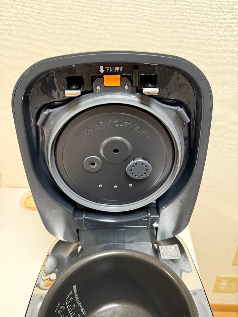 象印炎舞炊き NX-AA10 圧力IH 5.5合2025年製