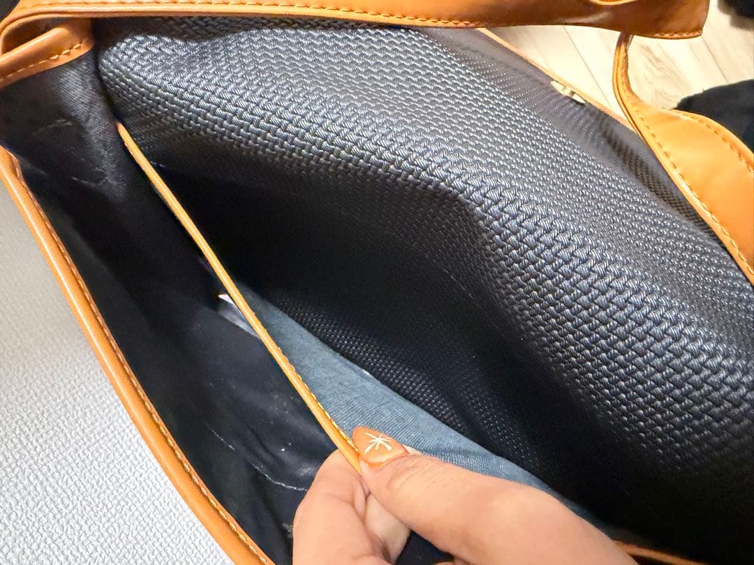 YSL ショルダーバッグ