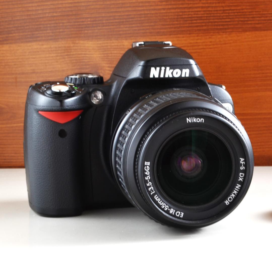 小さい軽い Nikon D40xデジタル一眼レフカメラ 綺麗簡単スマホへ転送可