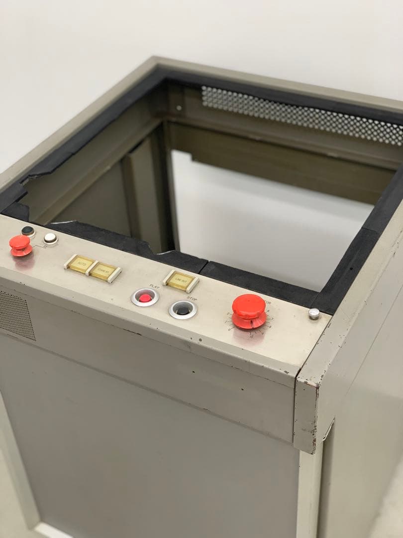 スペースエイジ ターンテーブル レコードプレイヤー 台 店舗什器 ディスプレイ