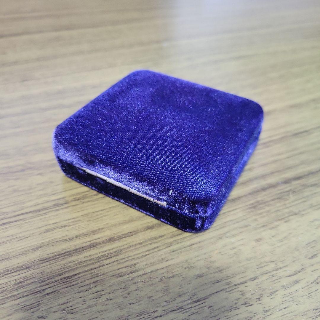 ONE PIECE 100巻発売記念メダル　ワンピース　金メダル