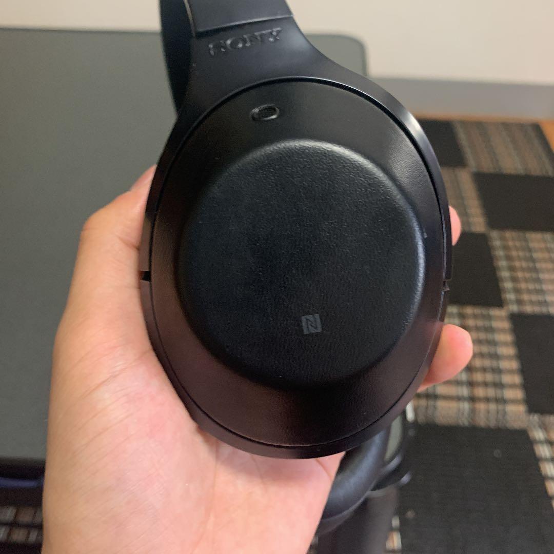 SONY ワイヤレスヘッドホン　MDR-1000X