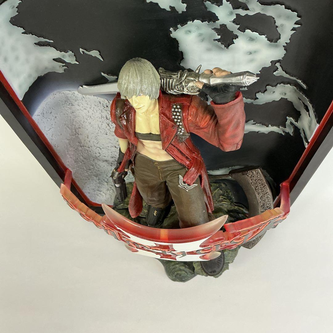 ★ 『デビルメイクライ3』 立体ポスターアート ダンテ フィギュア ★ A233