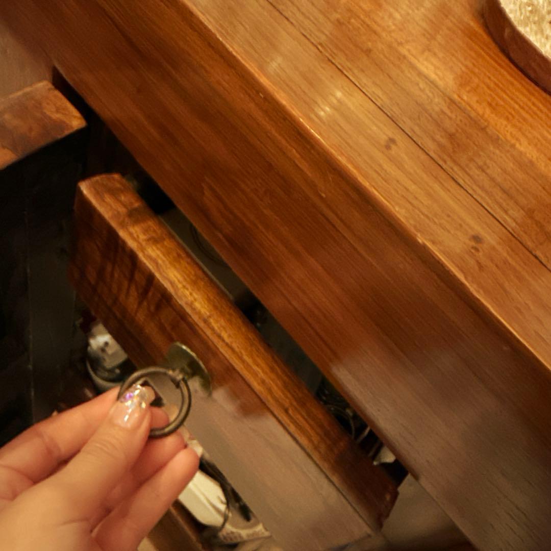 アンティーク木製アジアンスタイル収納キャビネット