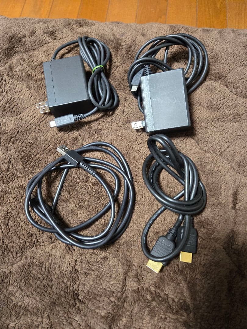 Nintendo Switch本体 + プロコン