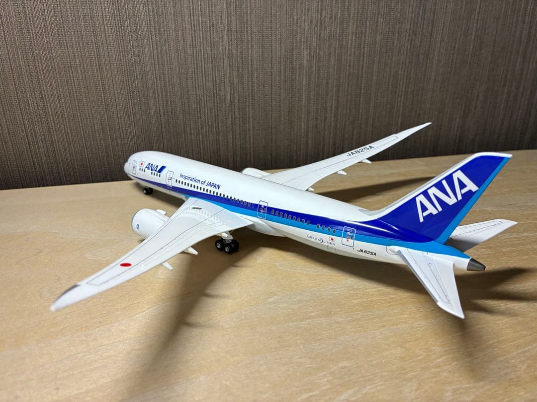 希少品 全日空商事 1/200 Boeing787-8 国内線仕様 IOJロゴ