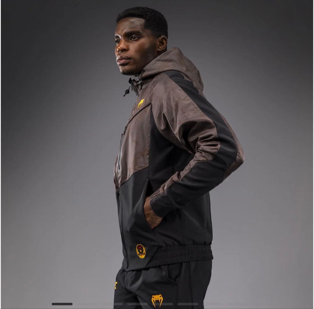 正規品 Venum UFC ジップパーカー Mサイズ Rizin パーカー