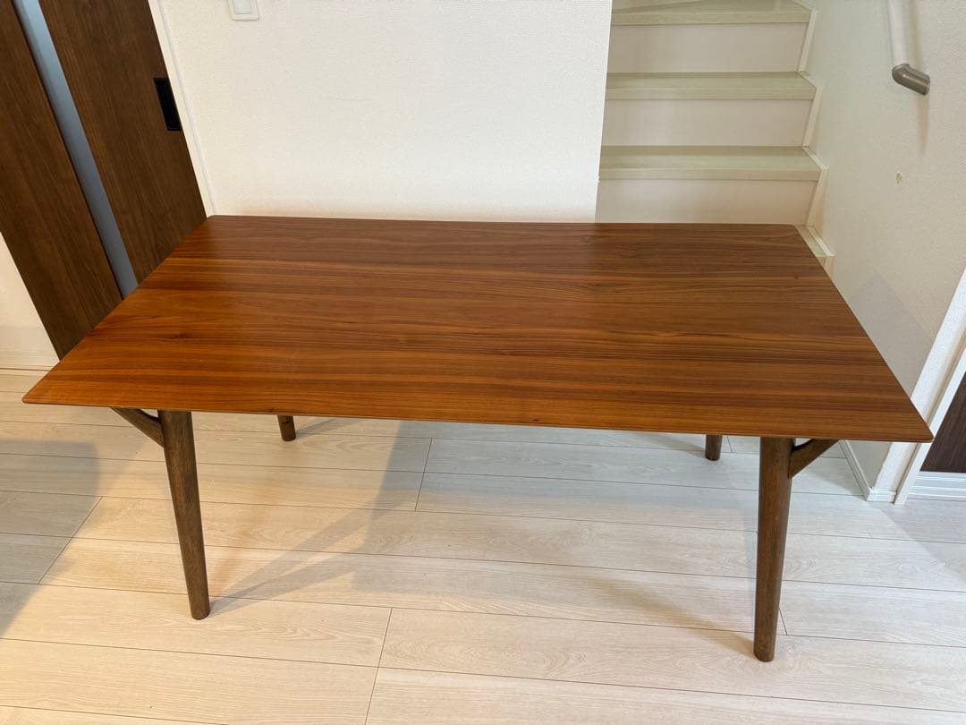 ニトリダイニングデーブル、5点セット