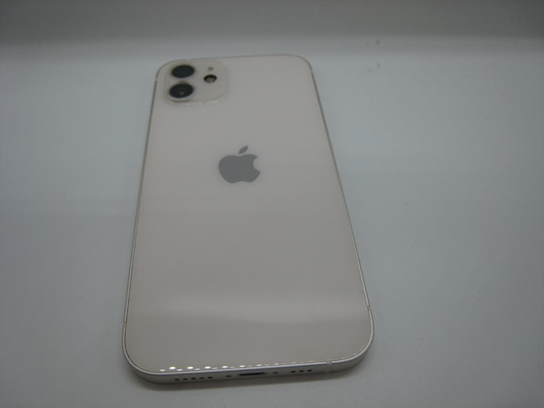 iPhone12 64G ホワイト　美品